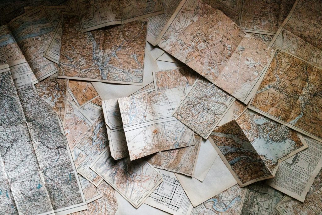 A huge pile of small maps all bunched up together